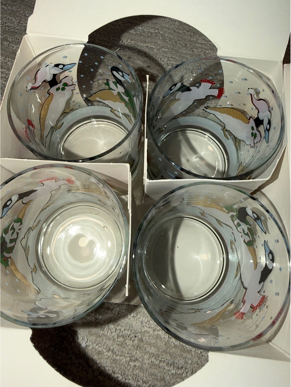 Set of 4 Christmas bird drinking glasses